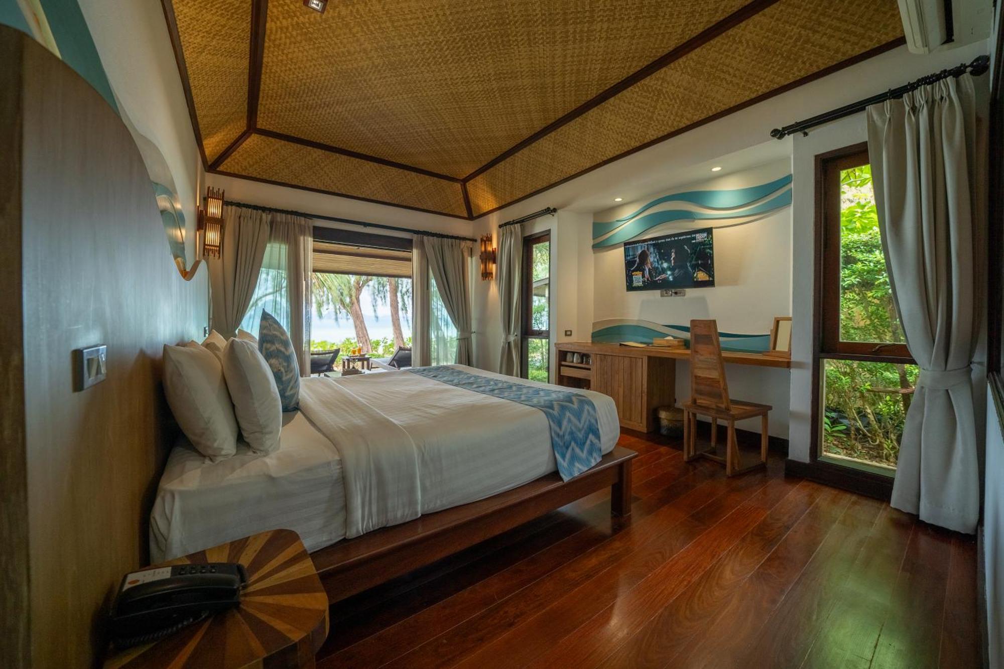 Tup Kaek Sunset Beach Resort-Sha Plus Pantai Tab Kaek Luaran gambar