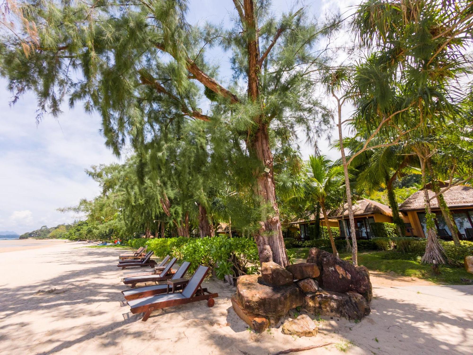 Tup Kaek Sunset Beach Resort-Sha Plus Pantai Tab Kaek Luaran gambar